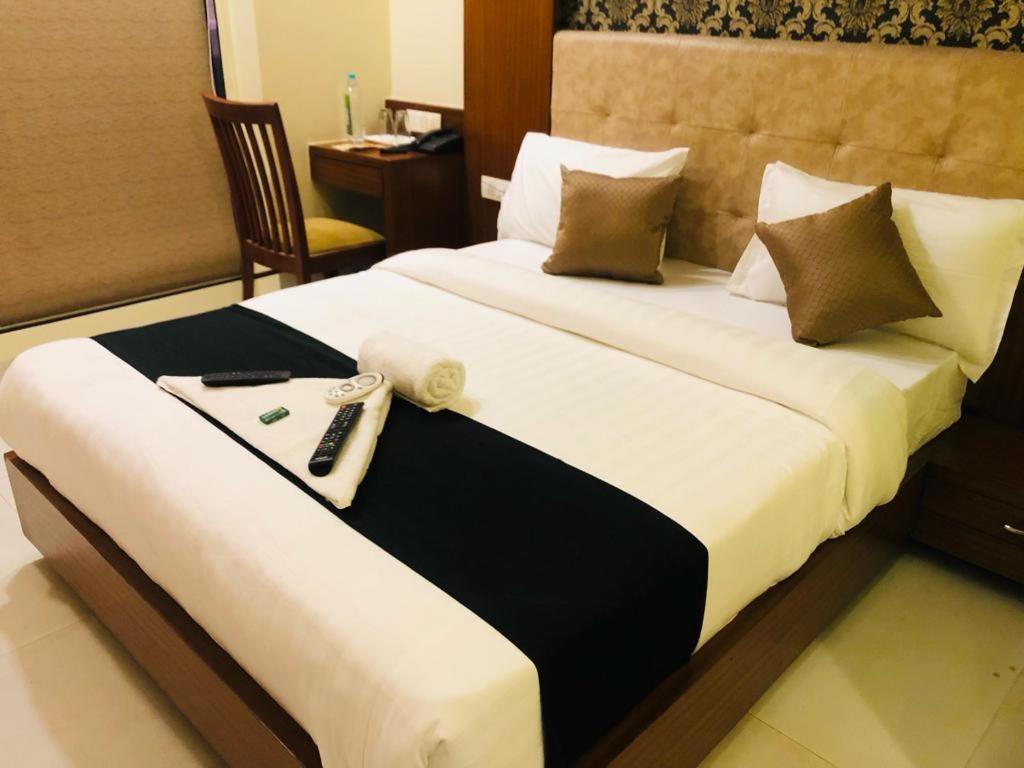 Glitz Hotels 7Even Hills- Nr International Airport Mumbai T2 Dış mekan fotoğraf